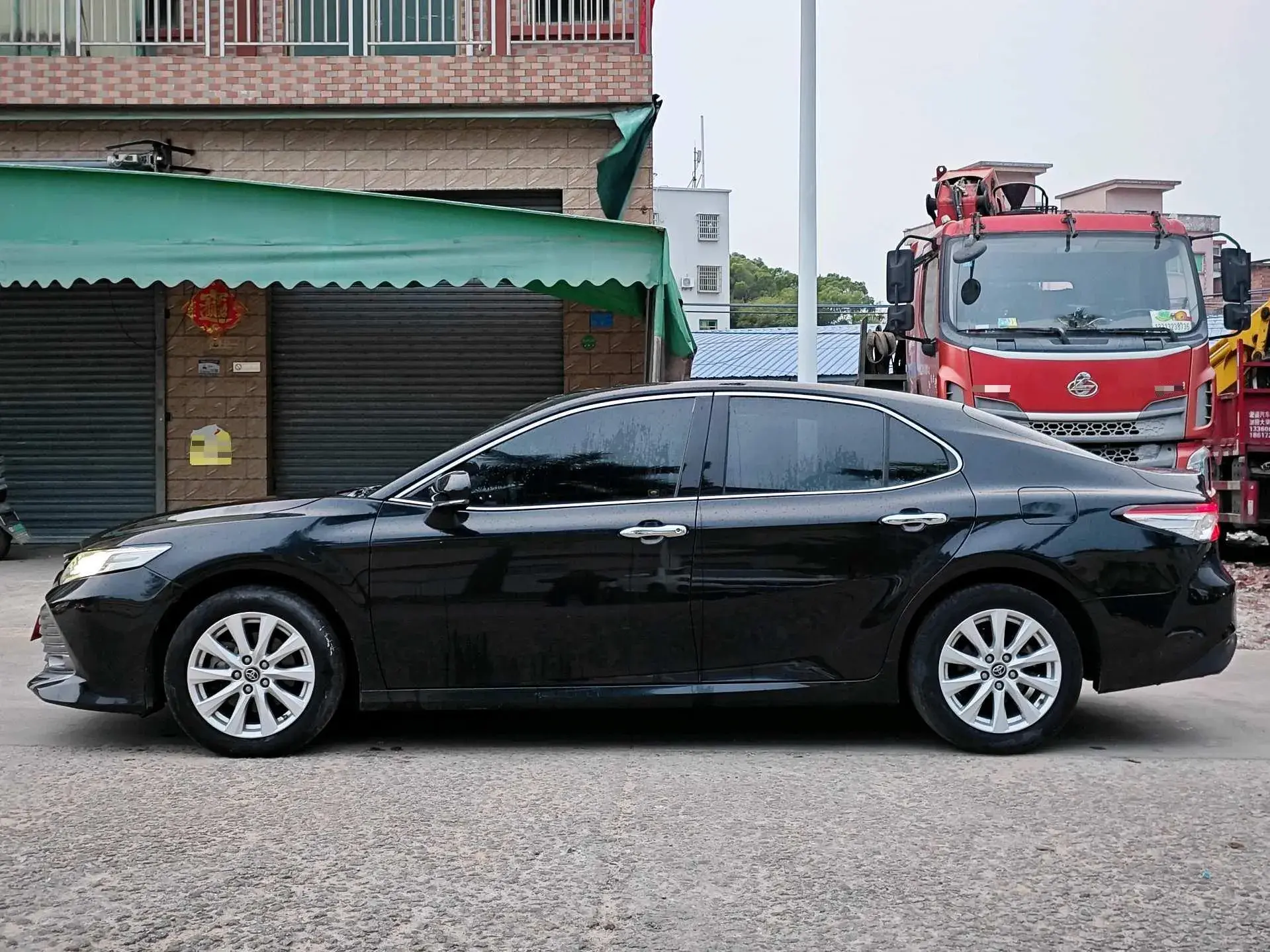 2019 TOYOTA CAMRY thumbnail 4