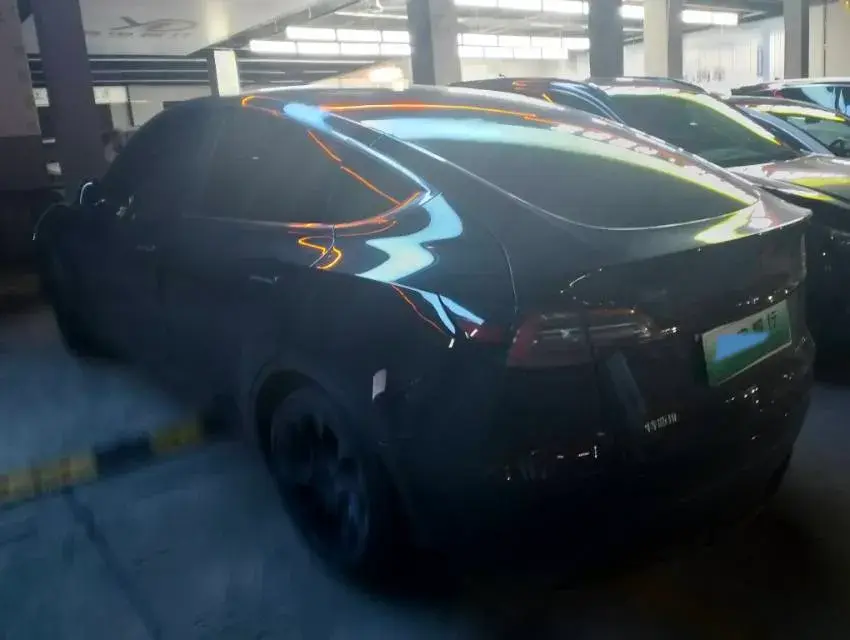 2021 TESLA MODEL thumbnail 4