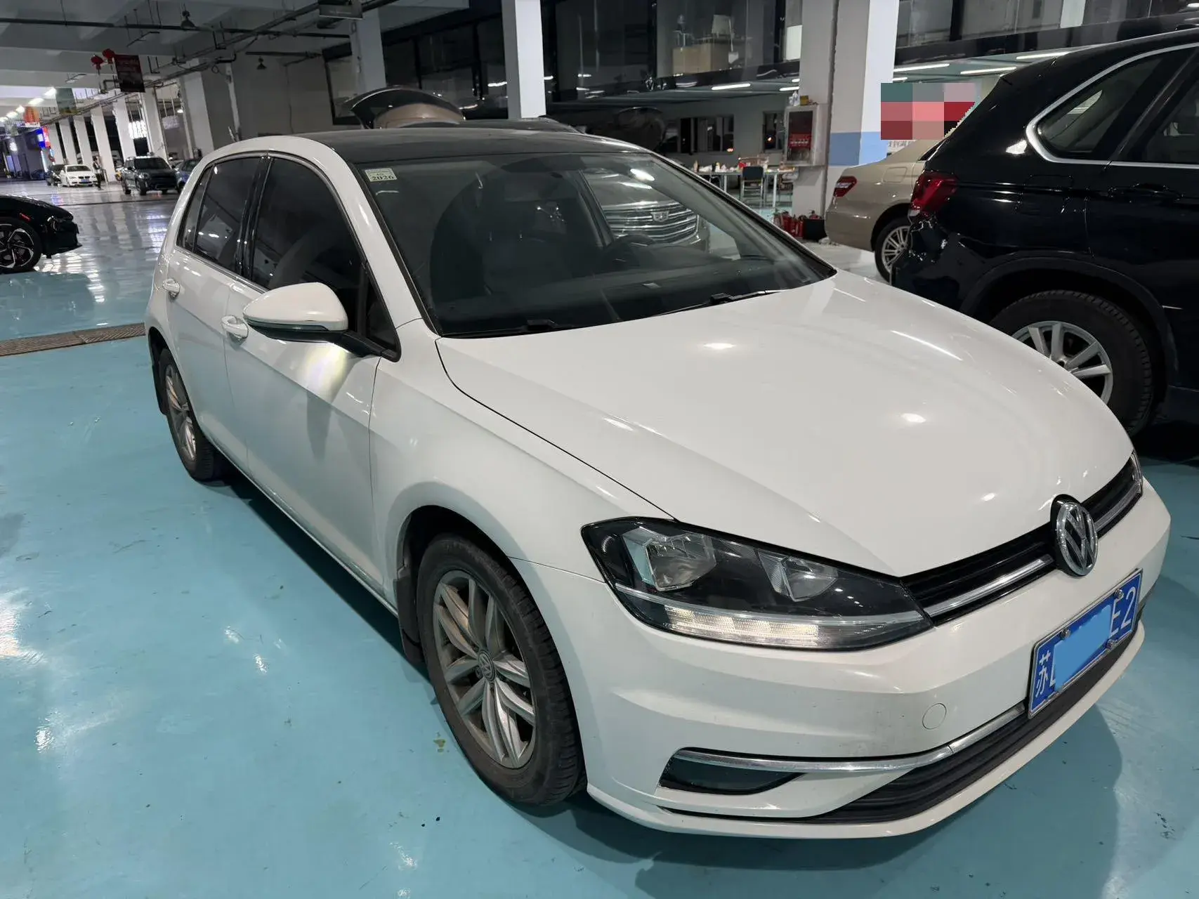 2018 VOLKSWAGEN GOLF thumbnail 2