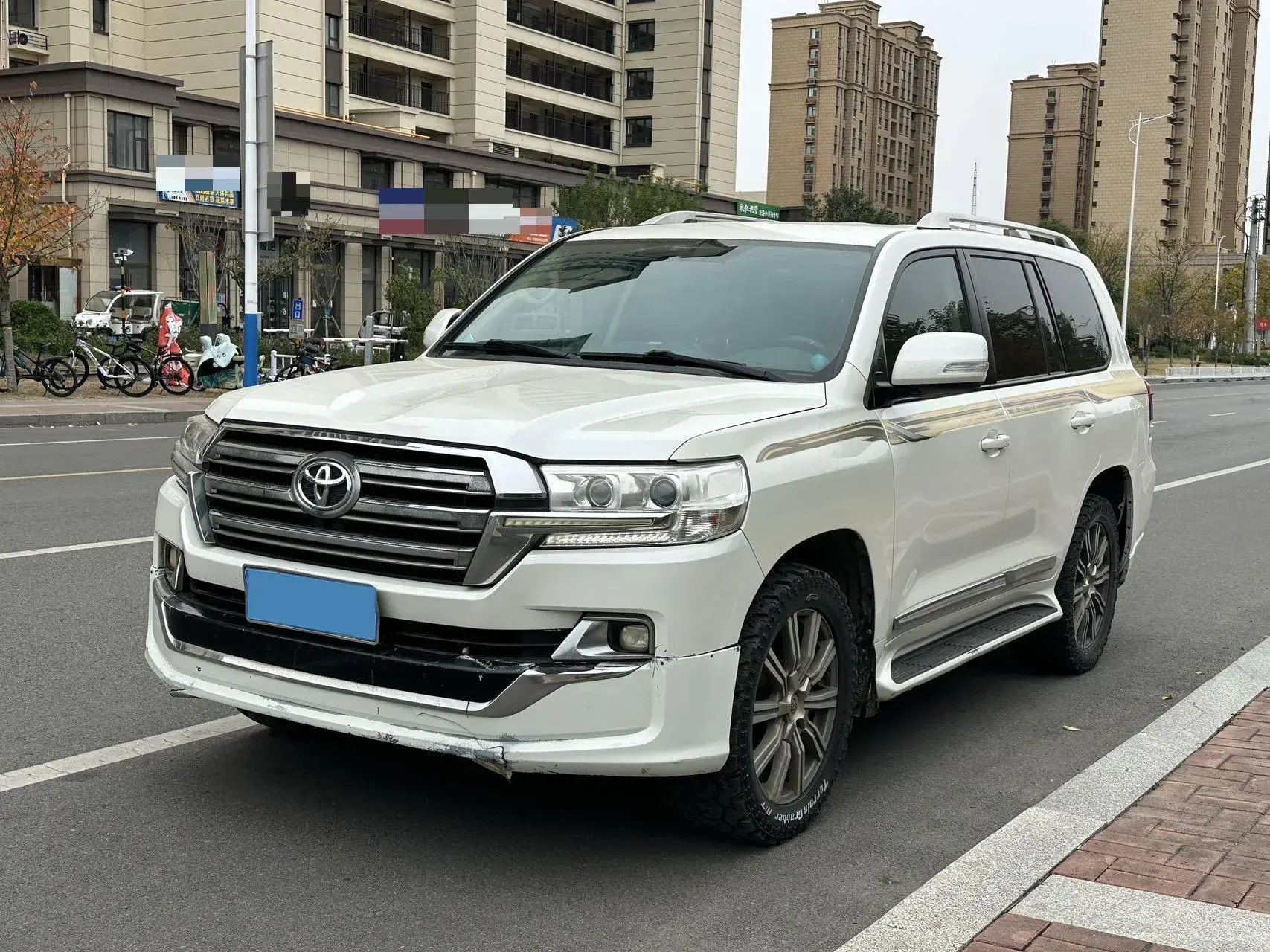 2017 CHEVROLET TRAX view 1