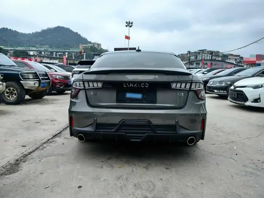 2022 LYNK&CO 03 thumbnail 4