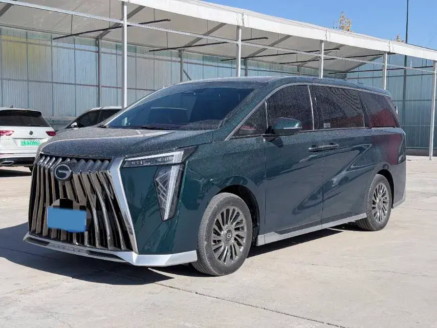 2023 GAC Trumpchi M8 2.0T 190HP L4 E-CVT Hybrid