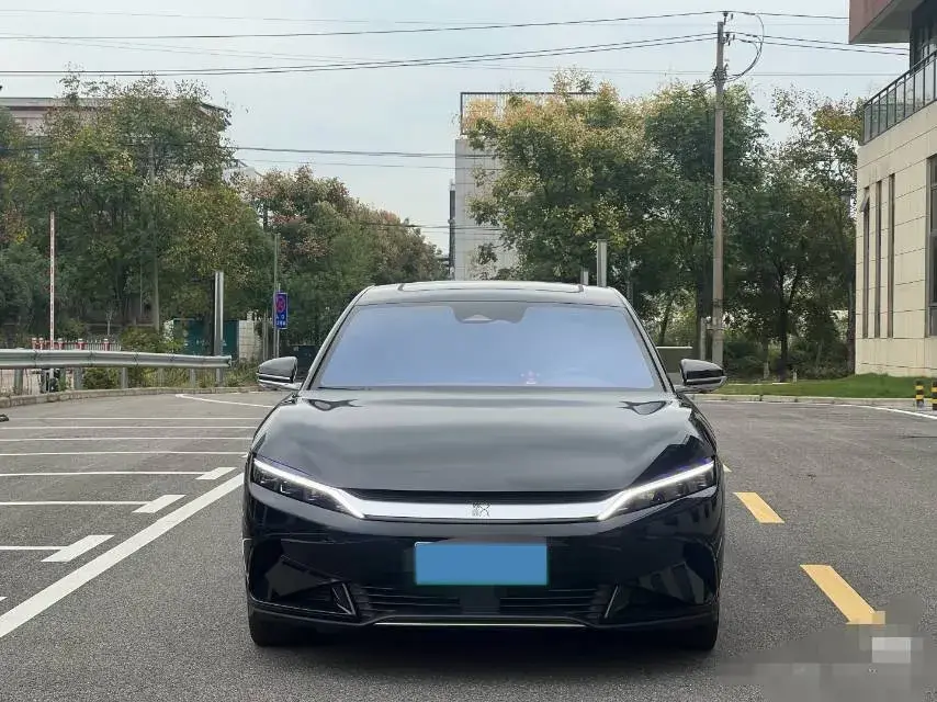 2023 BYD HAN thumbnail 2