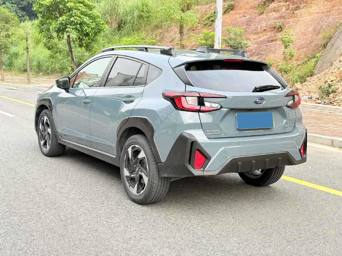 2024 Subaru Crosstrek 2.5L 169HP H4 CVT,autocango,china used car exporter,china ev exporter,chinese used car exporter,chinese used ev exporter