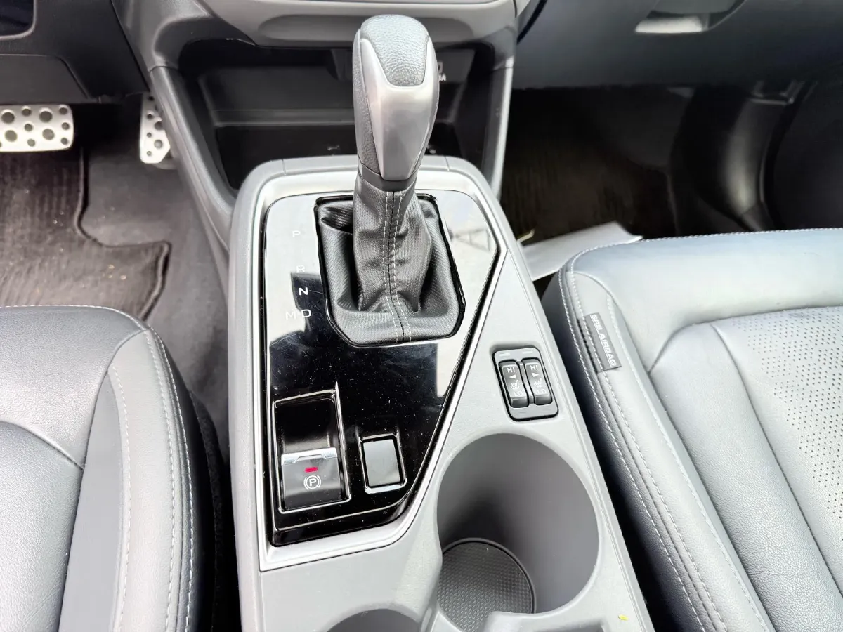 2024 Subaru Crosstrek 2.5L 169HP H4 CVT,autocango,china used car exporter,china ev exporter,chinese used car exporter,chinese used ev exporter