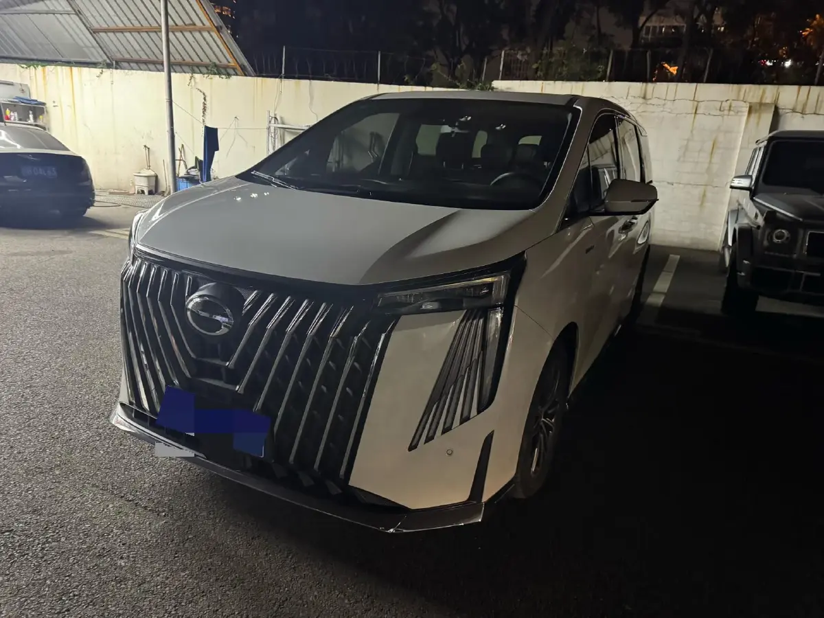 2024 GAC Trumpchi M8 2.0T 252HP L4 8AT 2024 GAC Trumpchi M8 2.0T 252HP L4 8AT