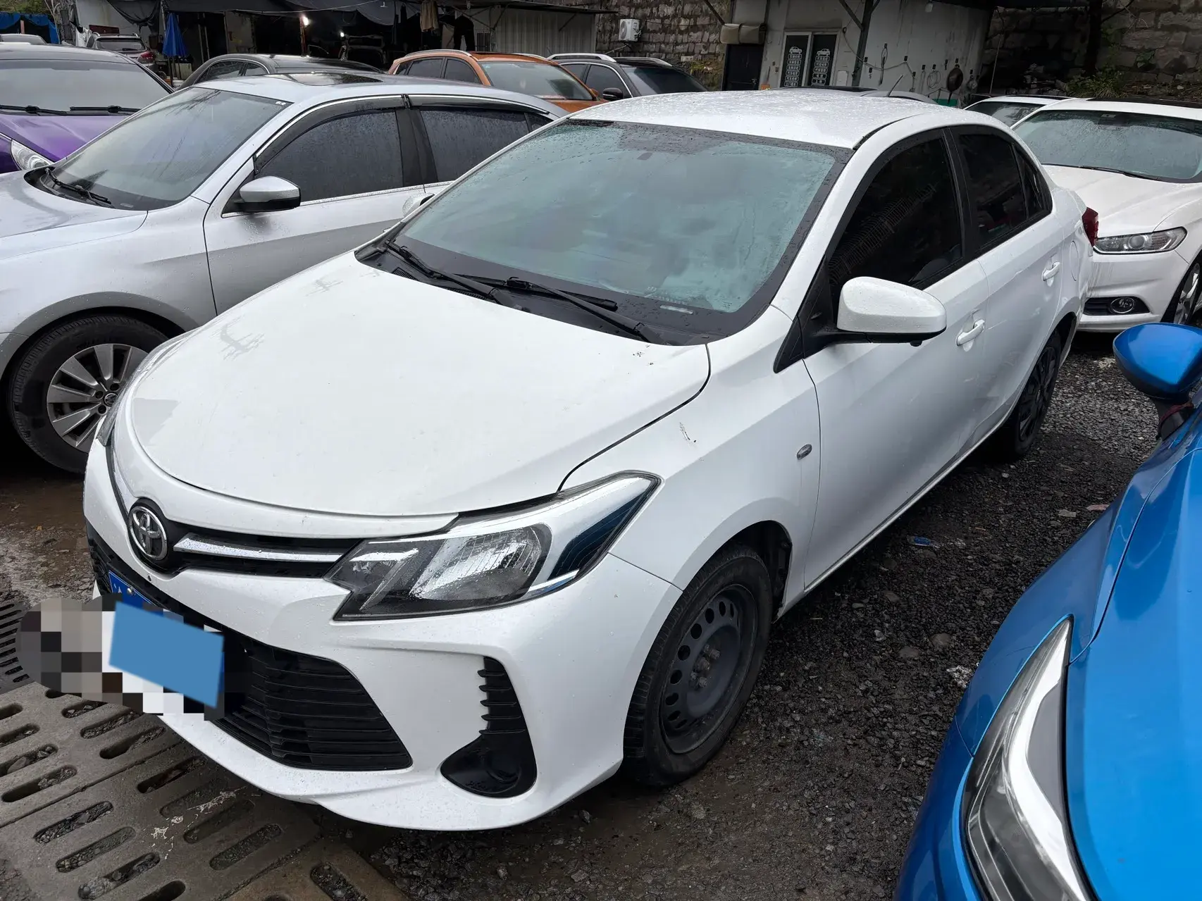 2022 TOYOTA VIOS view 1