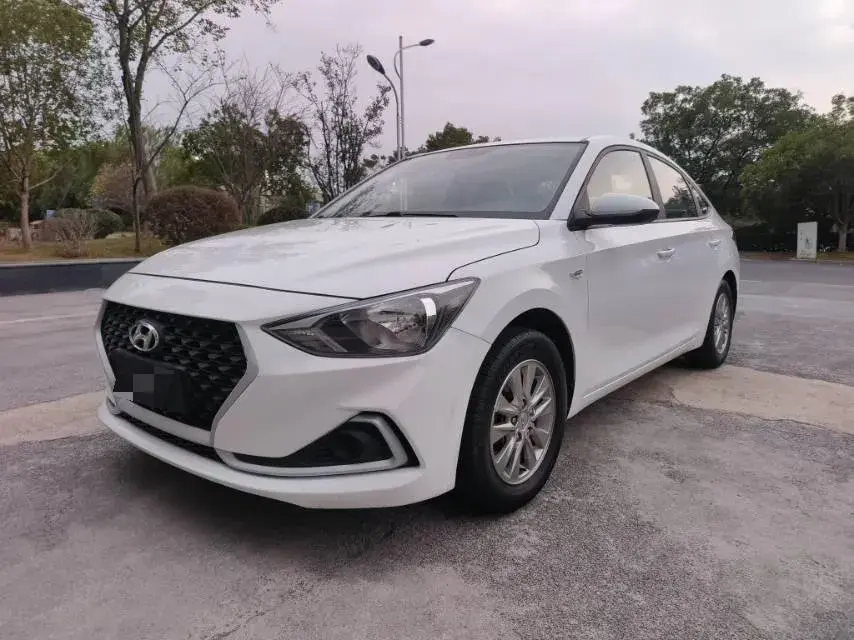 2017 HYUNDAI CELESTA view 1
