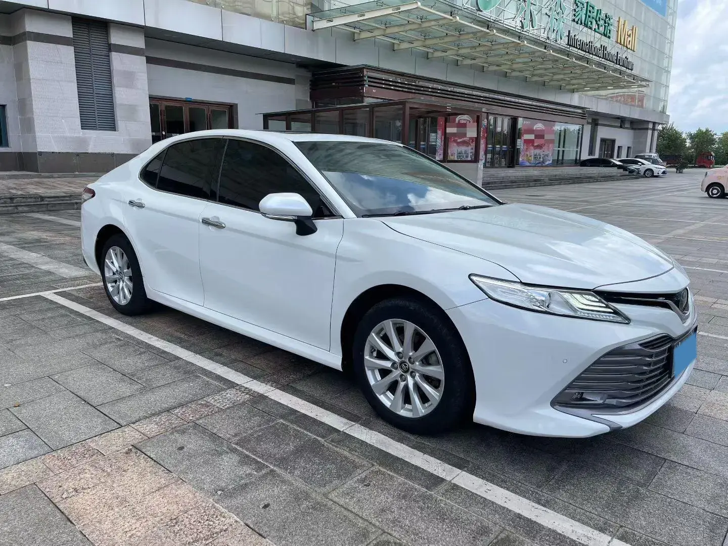 2019 TOYOTA CAMRY thumbnail 3
