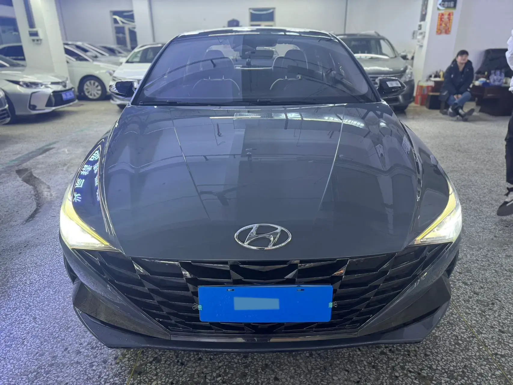 2021 HYUNDAI ELANTRA thumbnail 3