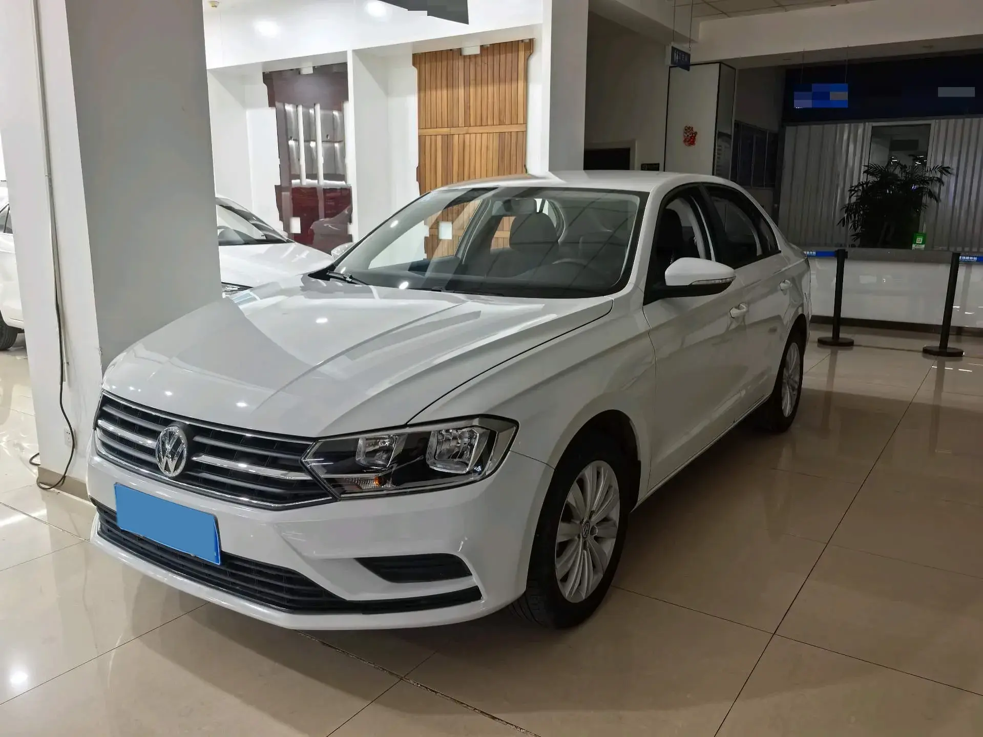 2021 VOLKSWAGEN BORA view 1