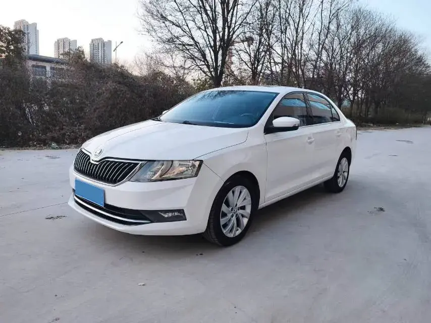 2019 SKODA RAPID view 1