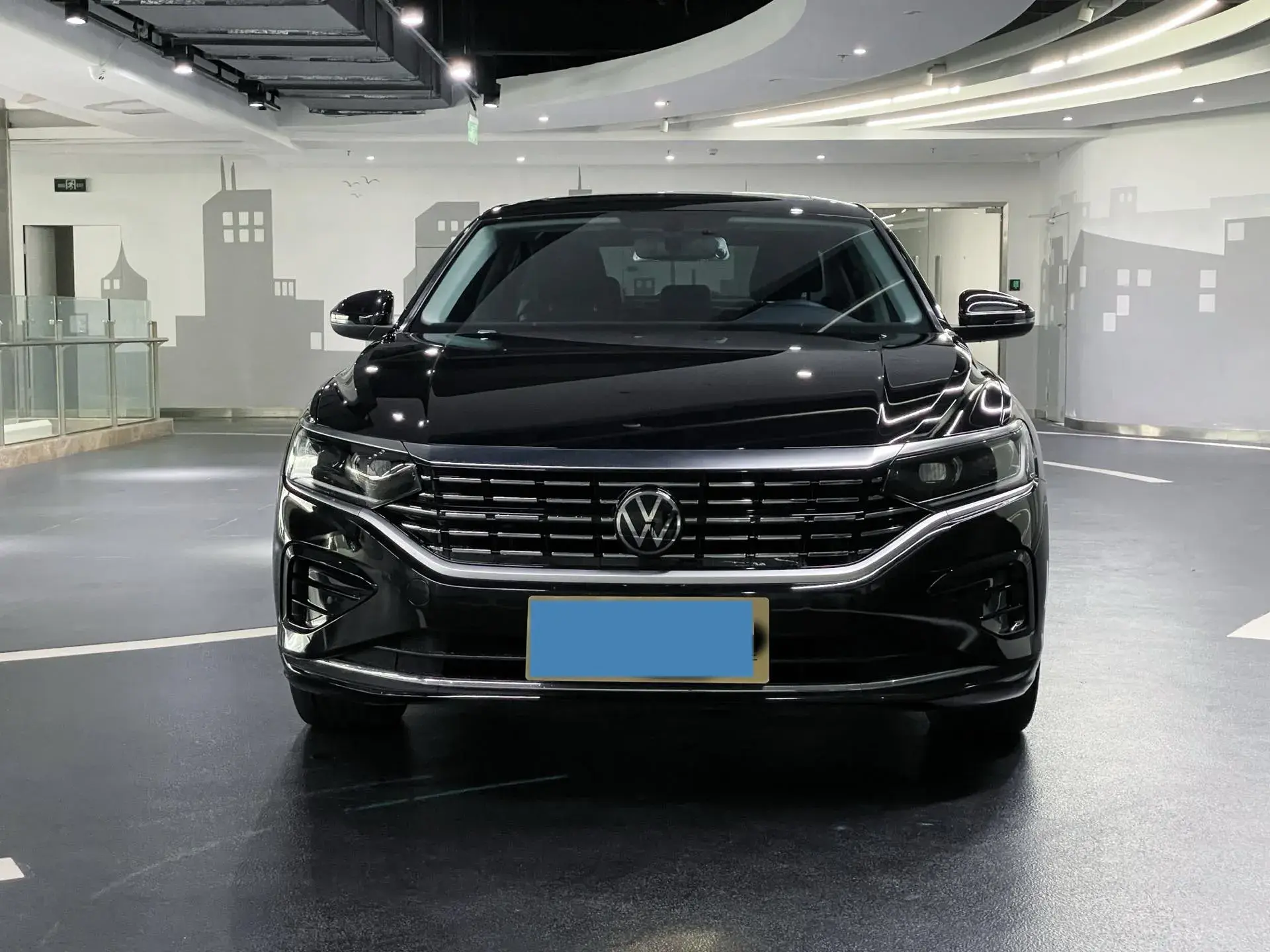 2023 VOLKSWAGEN PASSAT thumbnail 2