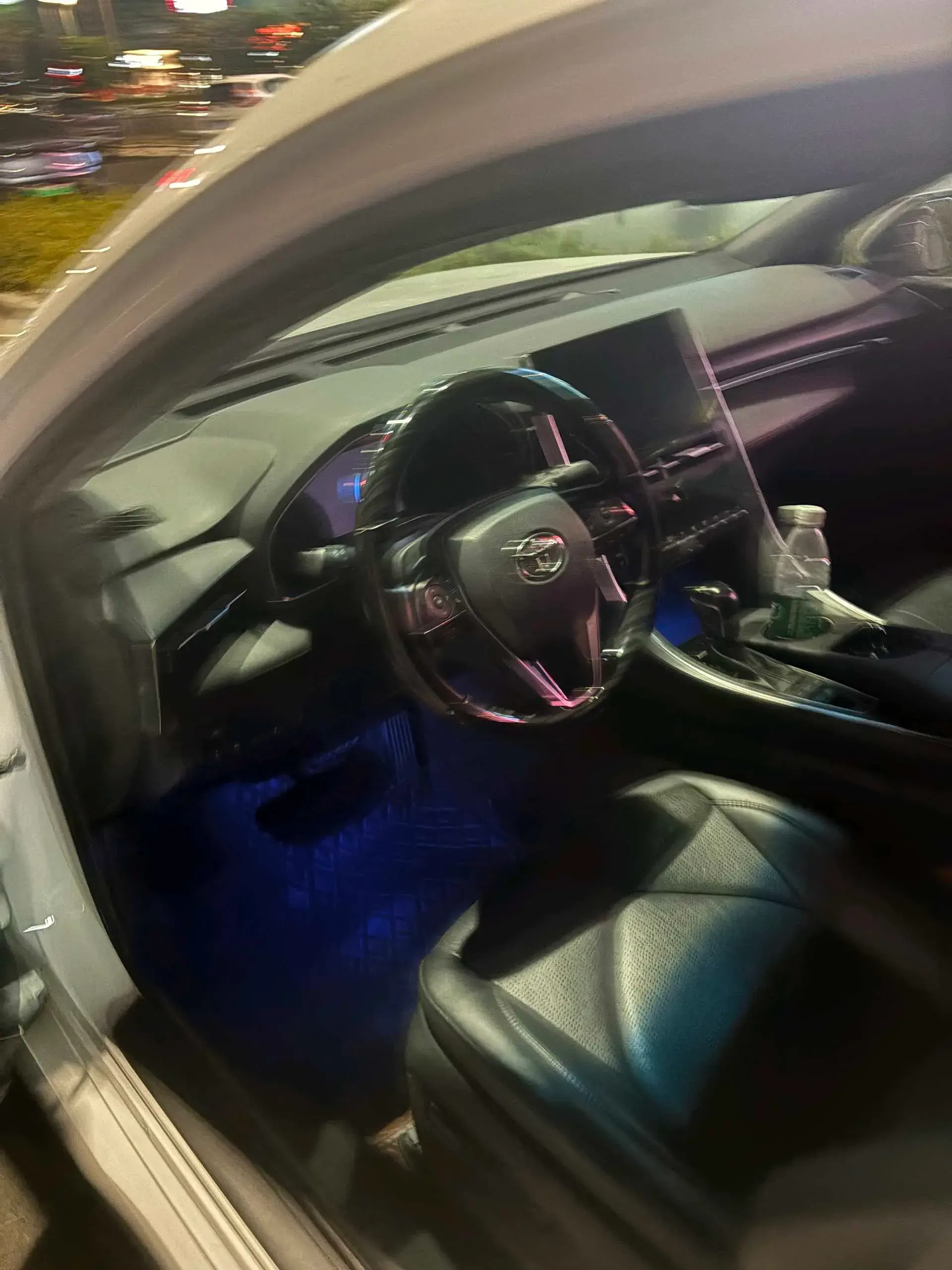 2022 TOYOTA AVALON thumbnail 3