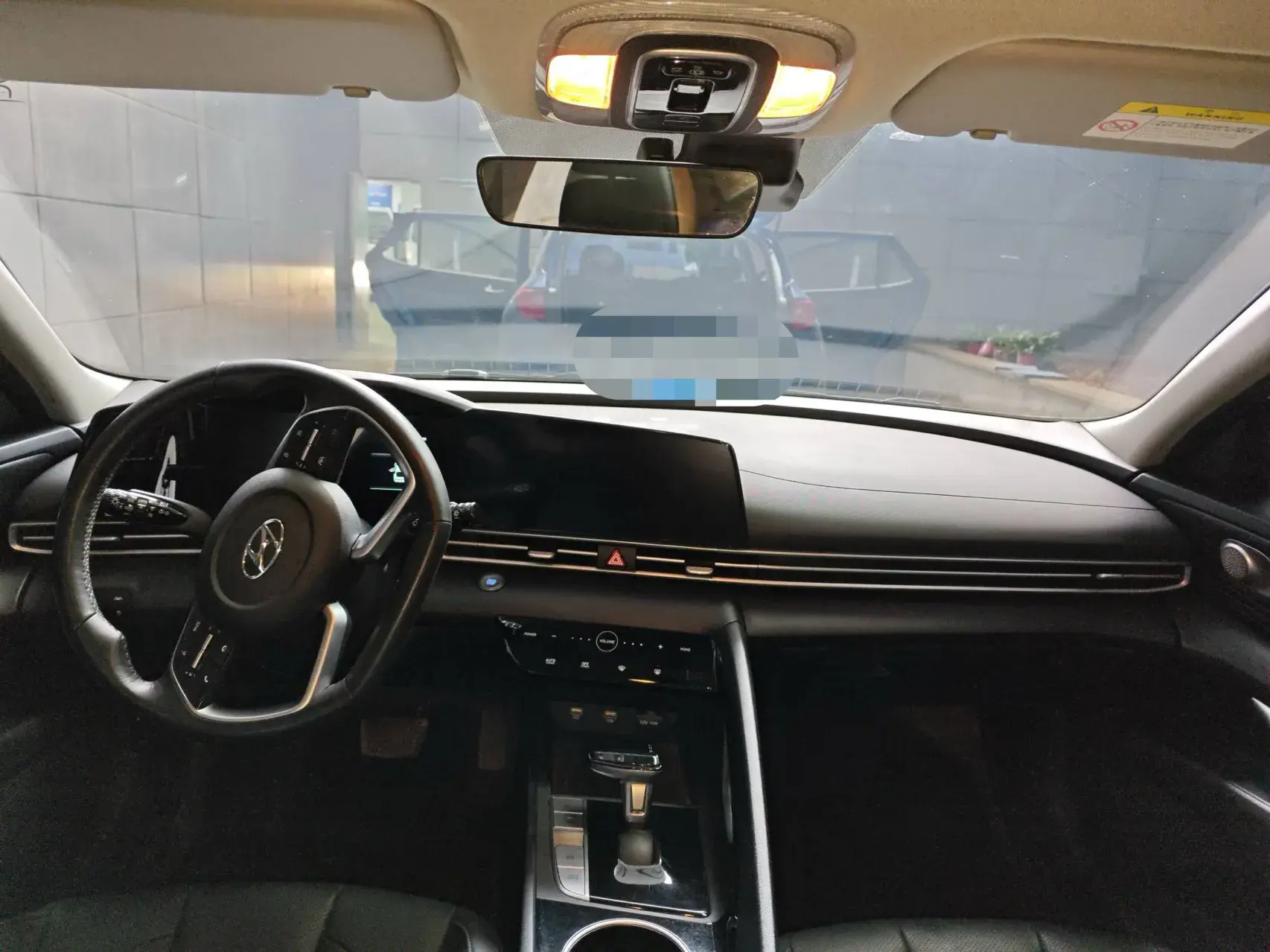 2021 HYUNDAI ELANTRA thumbnail 4