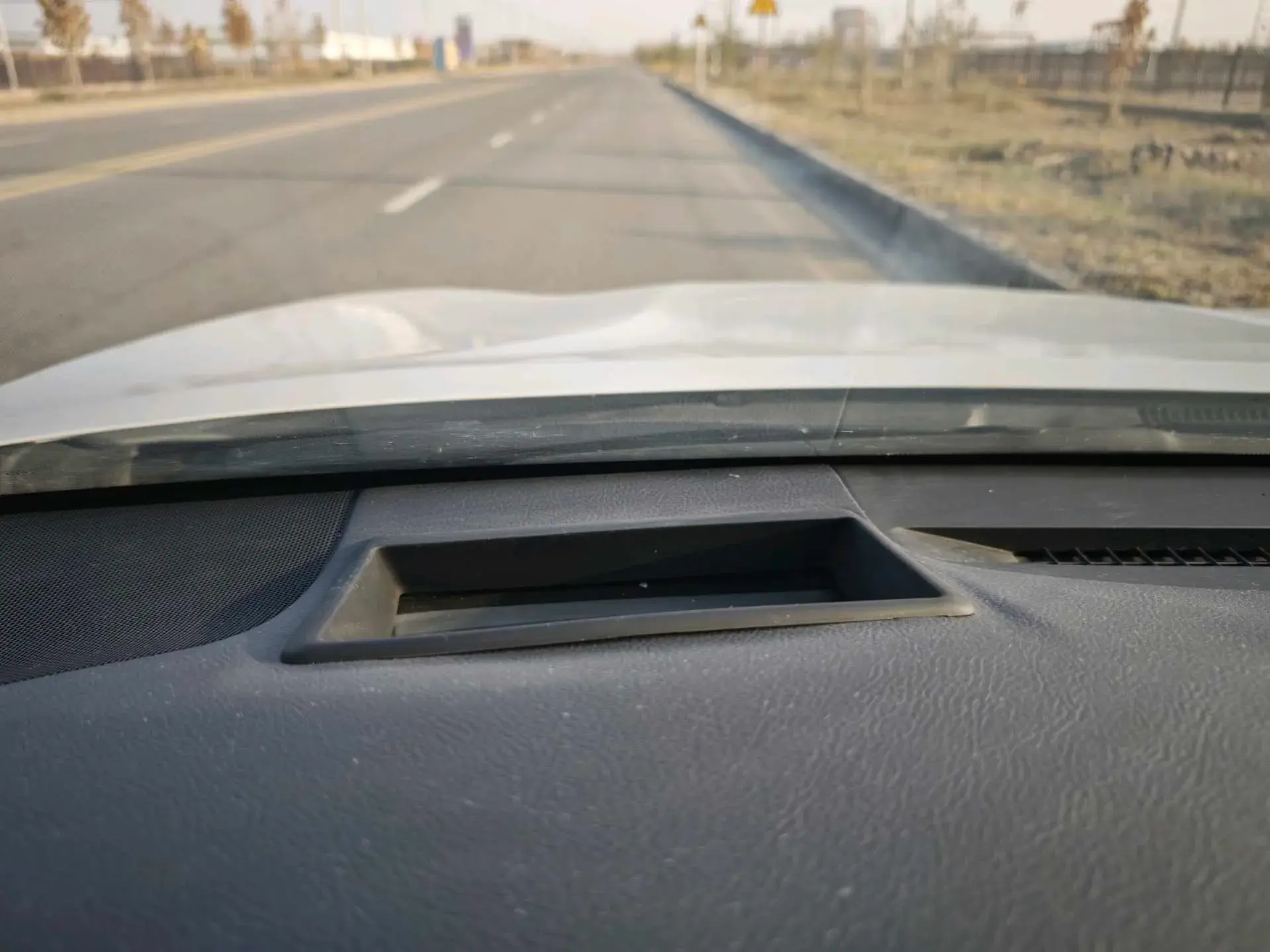 2021 TOYOTA CAMRY thumbnail 2