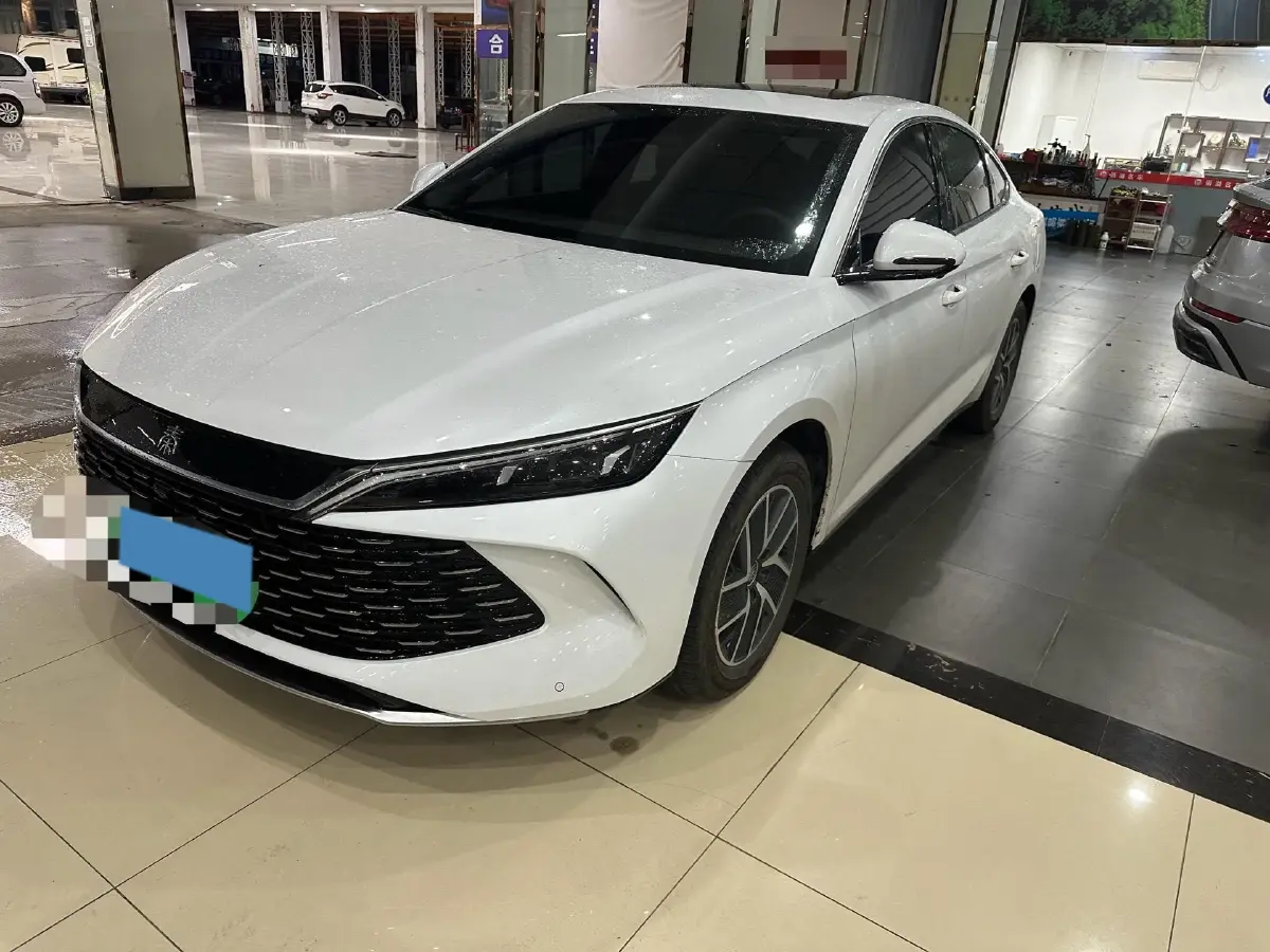 2024 BYD QinL 1.5L 101HP L4 E-CVT PHEV 15.87KWH