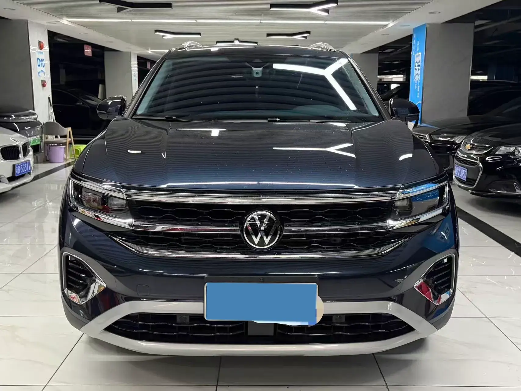 2023 VOLKSWAGEN TALAGON thumbnail 2