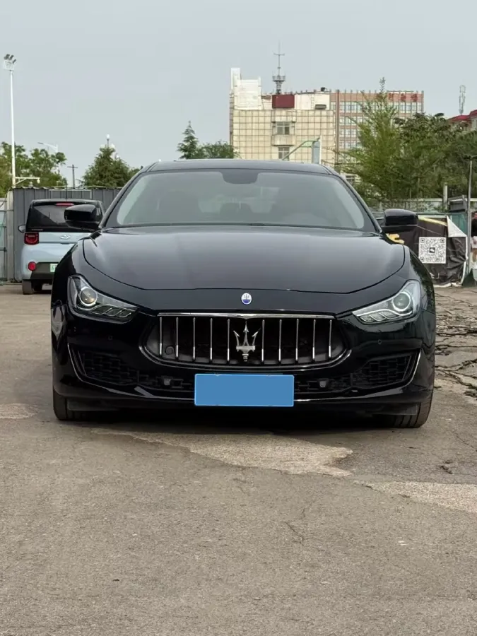 2018 Maserati Ghibli 3.0T 350HP V6 8AT,autocango,china used car exporter,china ev exporter,chinese used car exporter,chinese used ev exporter