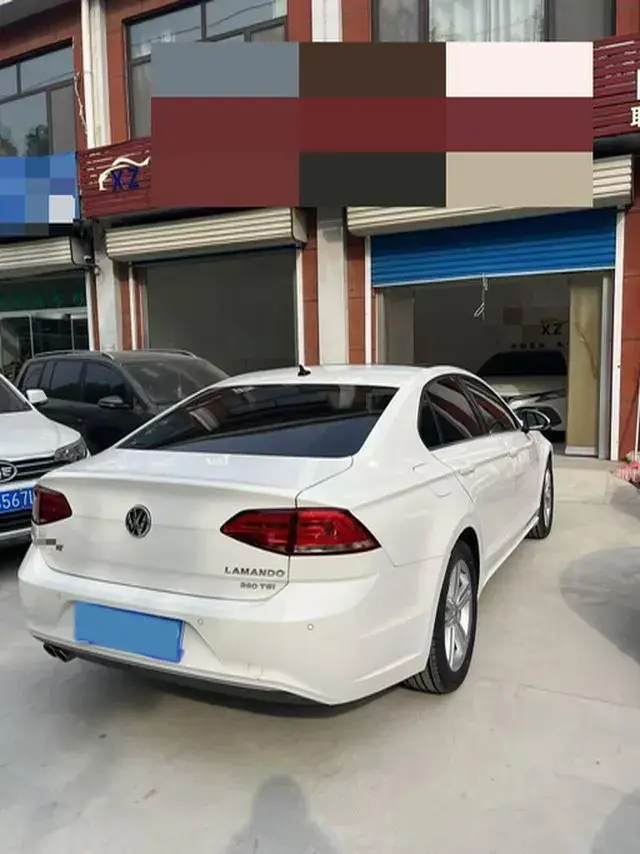 2018 VOLKSWAGEN LAMANDO thumbnail 4