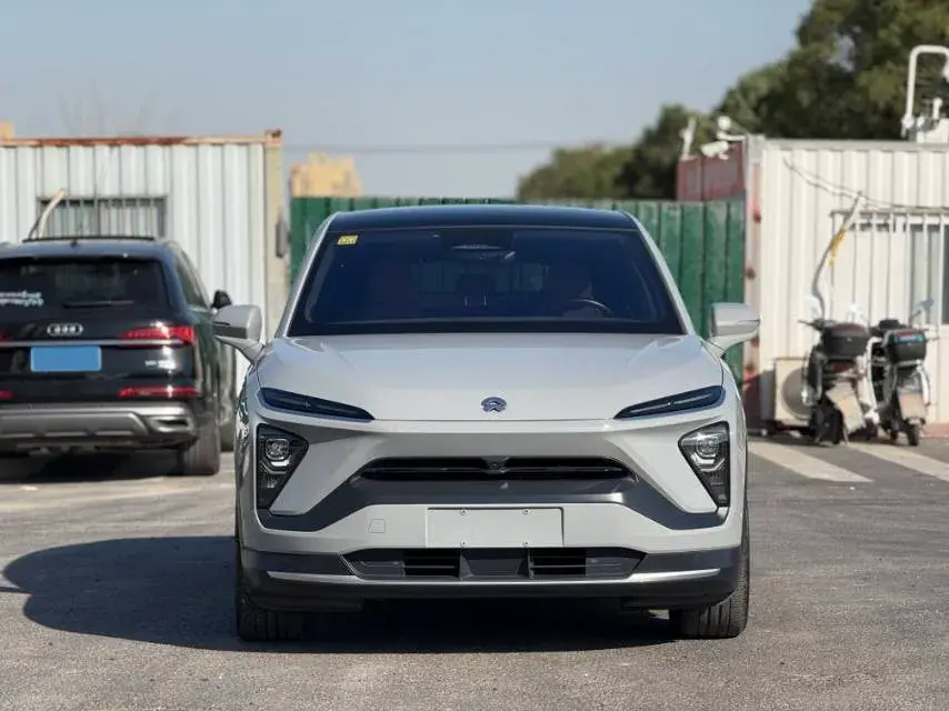 2020 NIO ES6 thumbnail 2