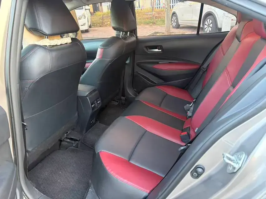 2021 TOYOTA COROLLA thumbnail 3