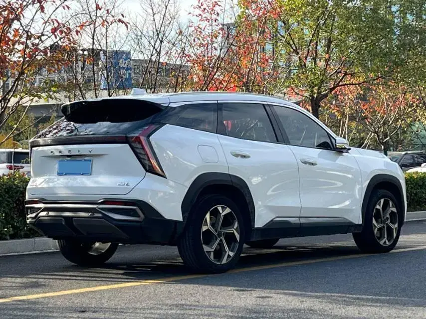 2023 GEELY STARRAY thumbnail 3