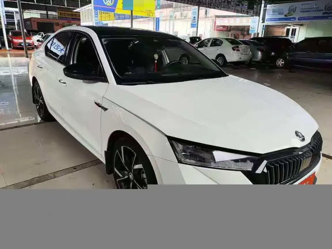 2022 SKODA OCTAVIA thumbnail 2