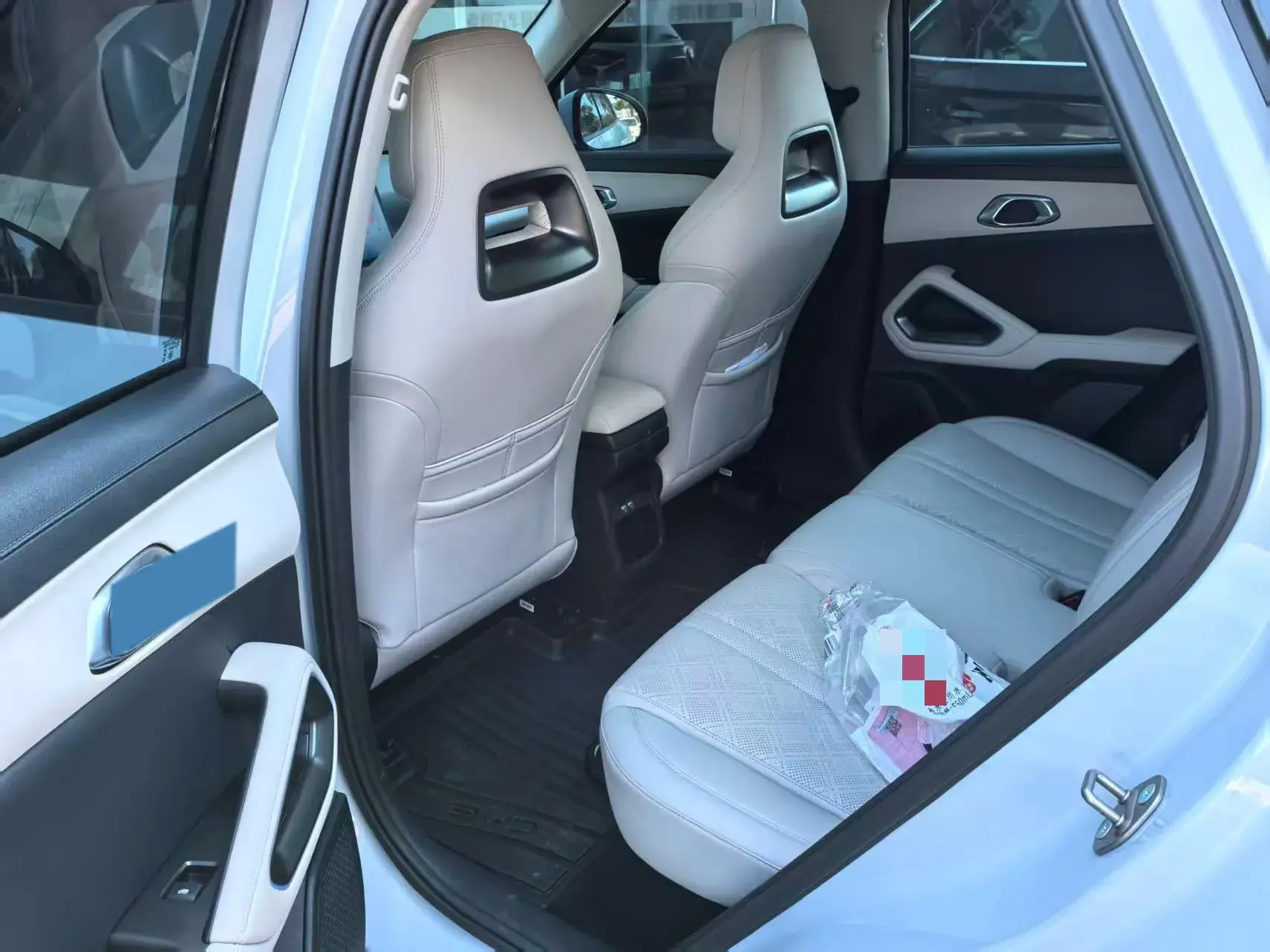 2024 BYD YUANUP thumbnail 3