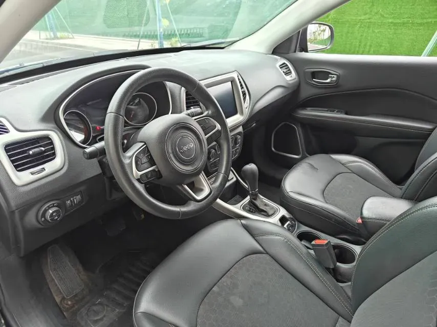 2019 Jeep Compass 1.3T 173HP L4 7DCT,autocango,china used car exporter,china ev exporter,chinese used car exporter,chinese used ev exporter