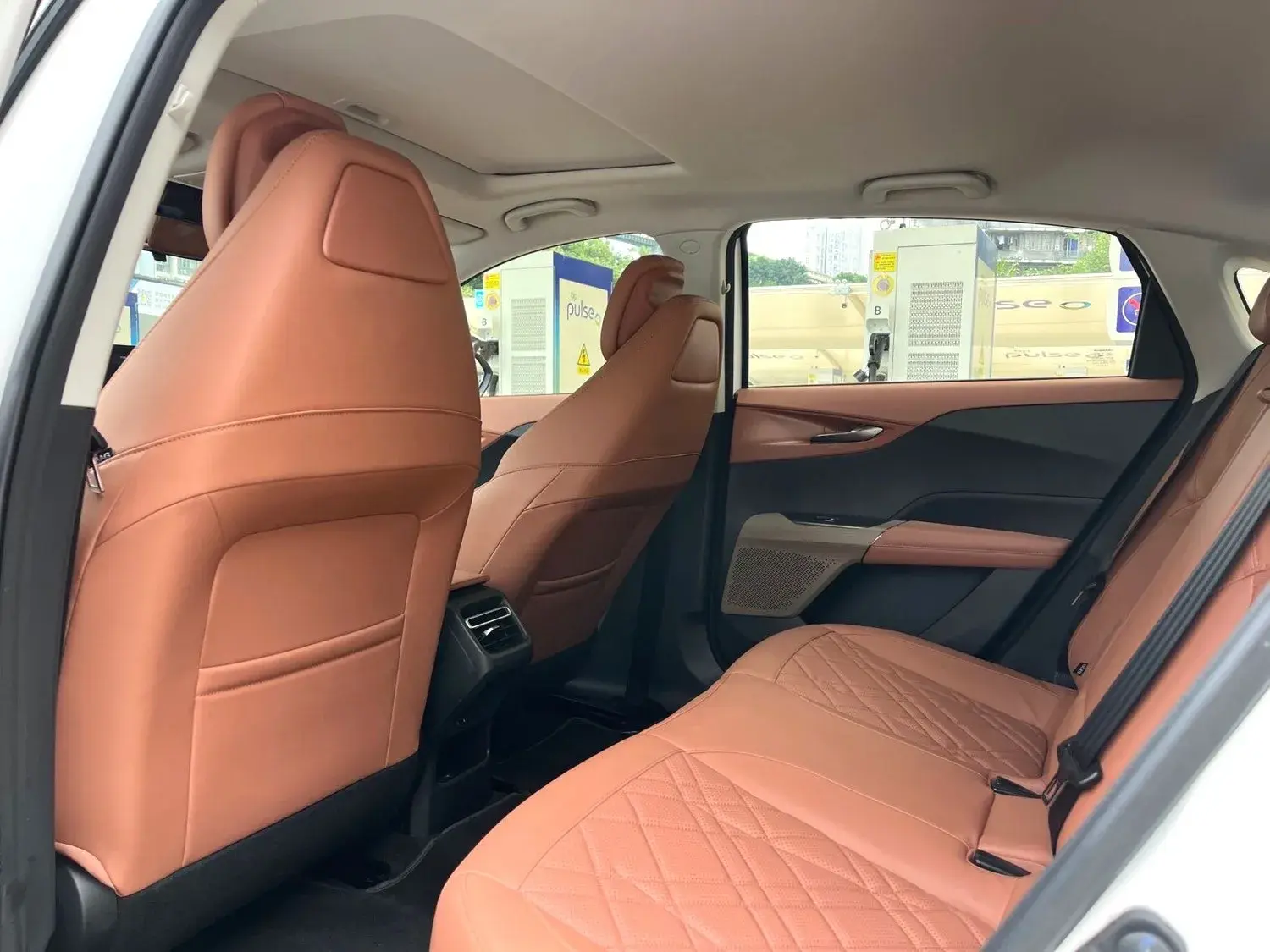 2024 CHANGAN QIYUAN thumbnail 3