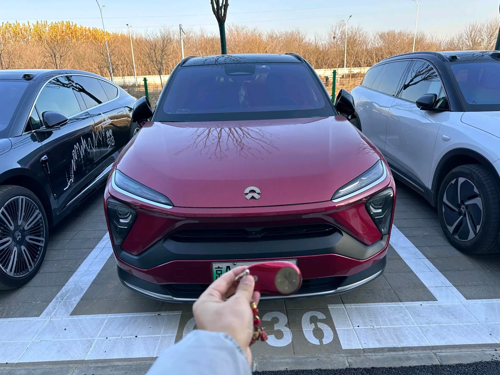 2020 NIO ES6 thumbnail 3