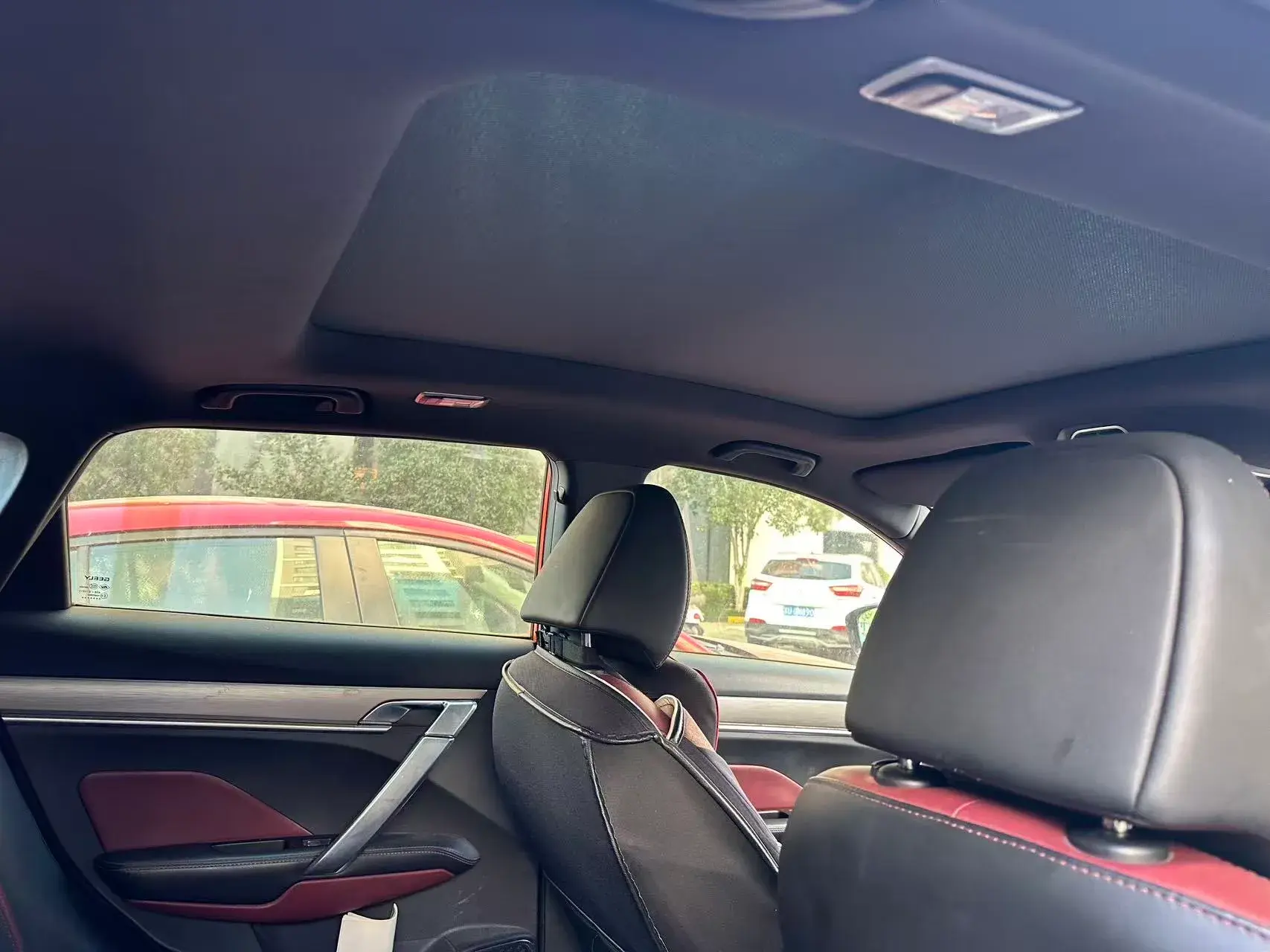 2019 GEELY COOLRAY thumbnail 4