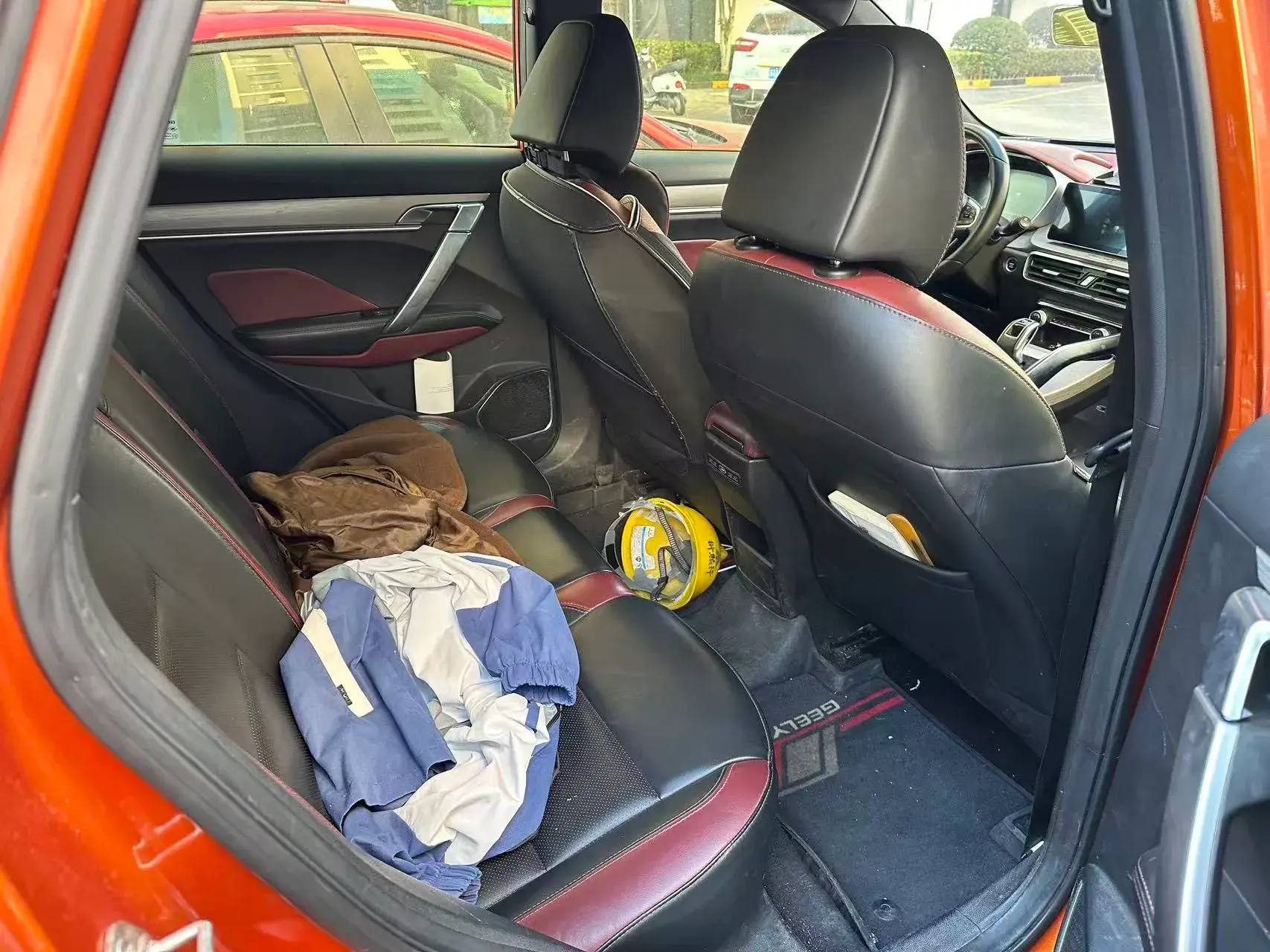 2019 GEELY COOLRAY thumbnail 3