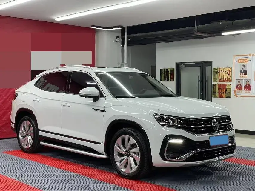 2020 VOLKSWAGEN TAYRON thumbnail 3