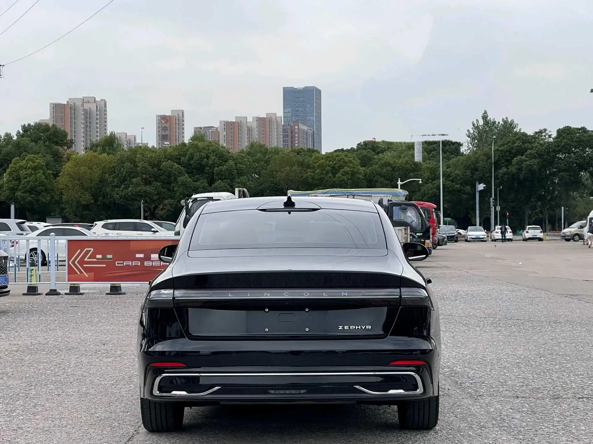 2022 LINCOLN Z thumbnail 4