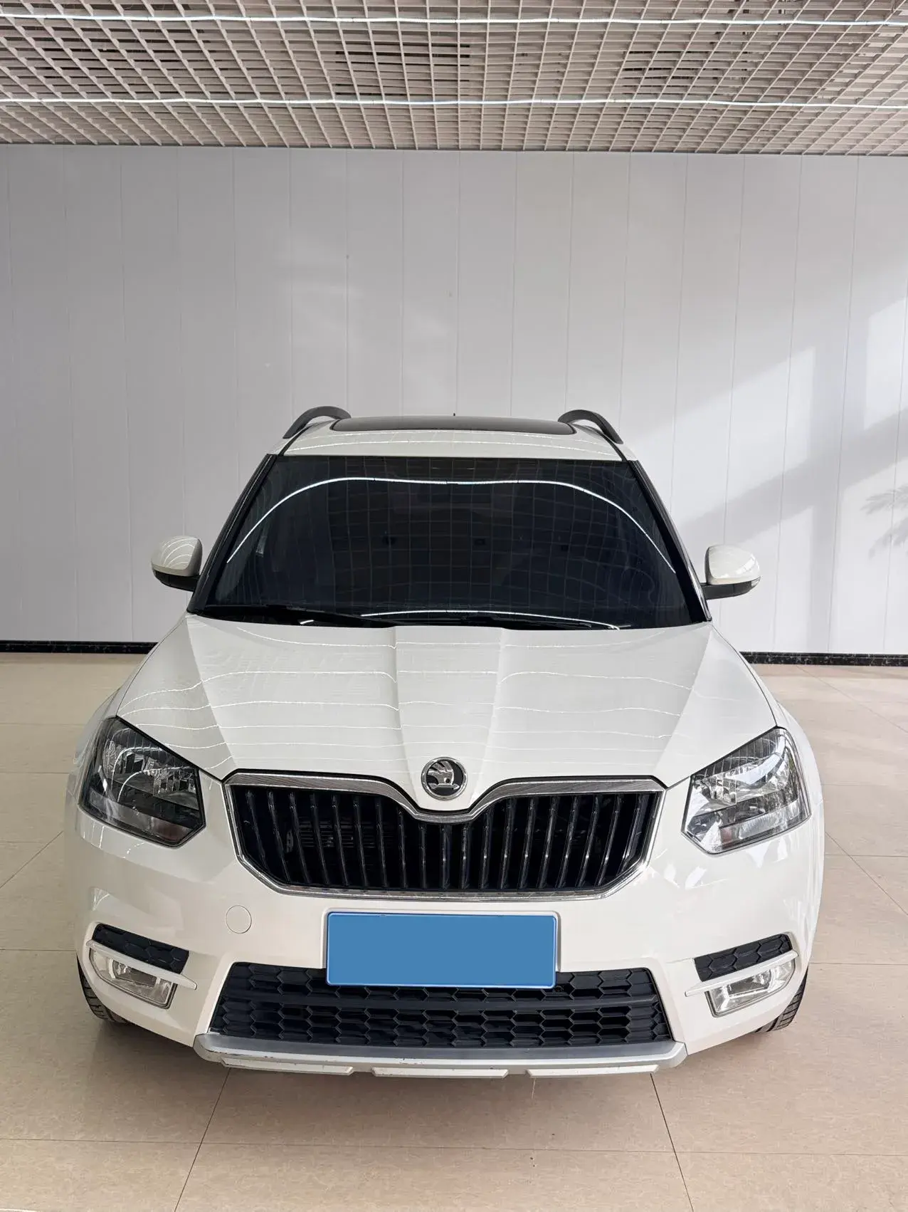 2016 SKODA YETI thumbnail 3