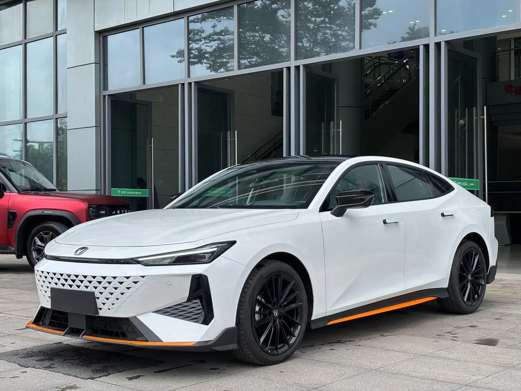2024 CHANGAN UNI-V view 1