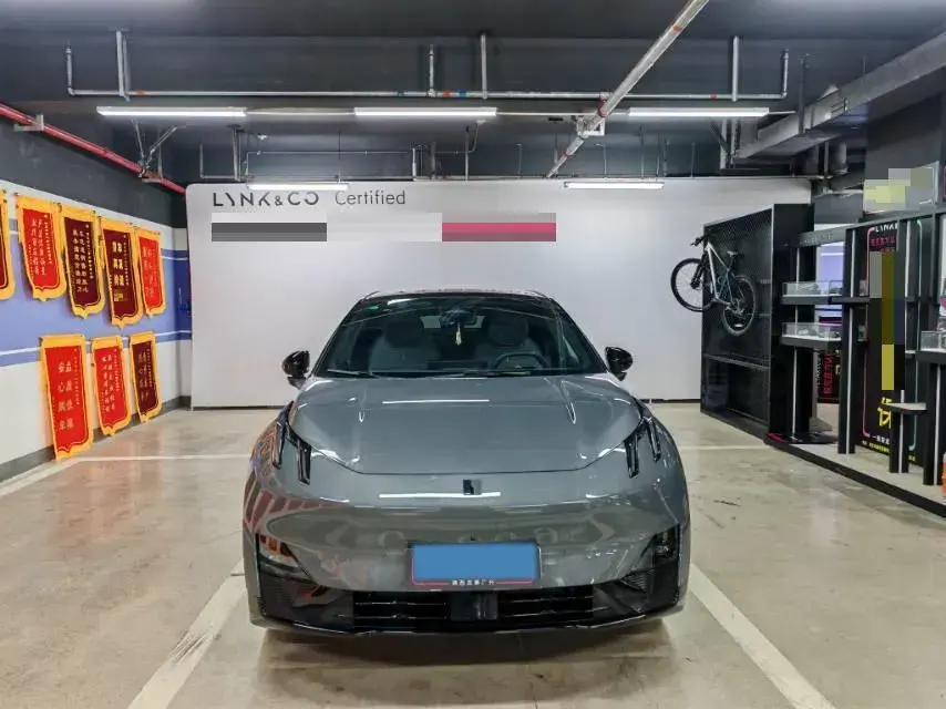 2025 LYNK&CO Z20 thumbnail 2