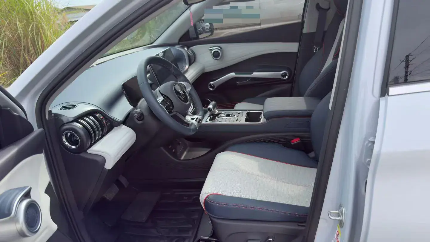 2022 BYD YUAN thumbnail 4