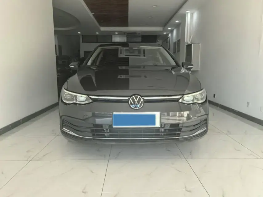 2023 VOLKSWAGEN GOLF thumbnail 2