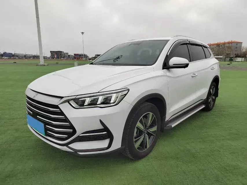 2022 BYD SONG view 1