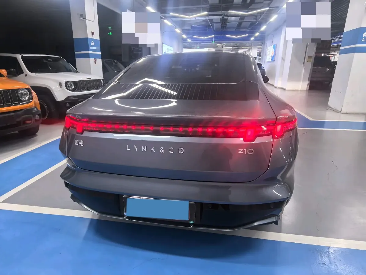 2025 LYNK&CO Z10 BEV 95KWH,autocango,china used car exporter,china ev exporter,chinese used car exporter,chinese used ev exporter