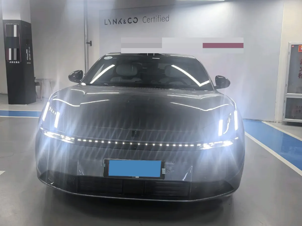 2025 LYNK&CO Z10 BEV 95KWH,autocango,china used car exporter,china ev exporter,chinese used car exporter,chinese used ev exporter