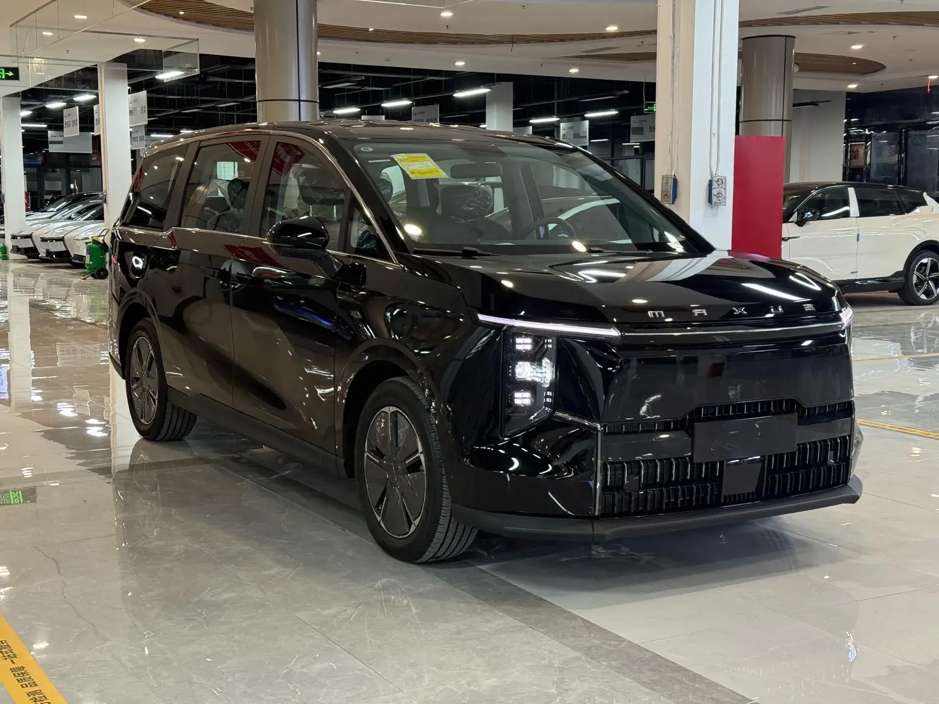 2024 MAXUS DAJIA thumbnail 3