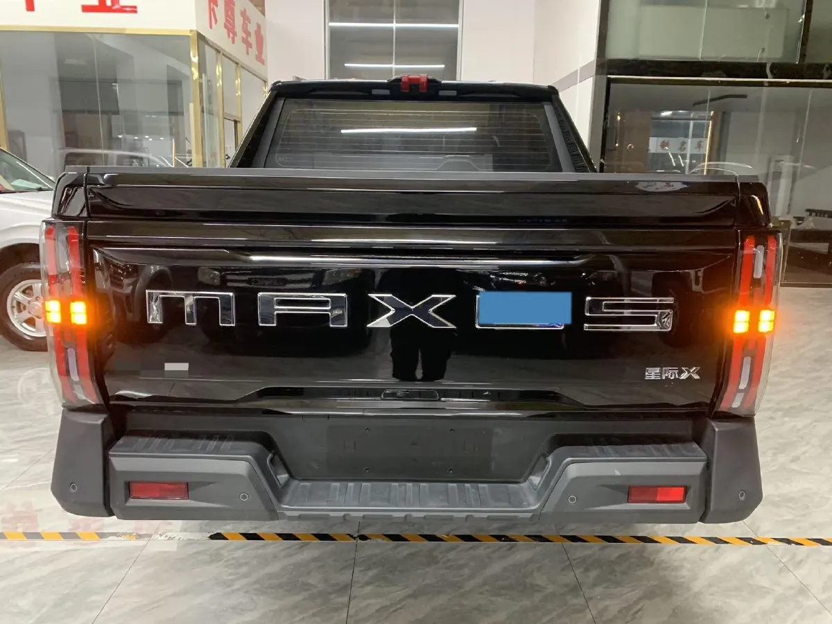 2025 MAXUS InterstellarX 2.5T 224HP L4 8AT,autocango,china used car exporter,china ev exporter,chinese used car exporter,chinese used ev exporter
