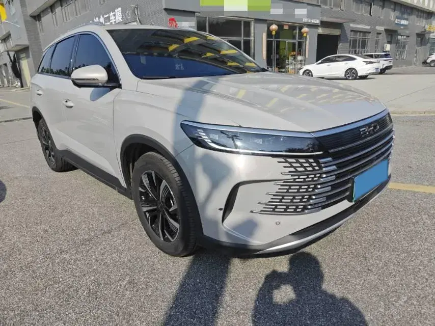 2025 BYD SEA thumbnail 2