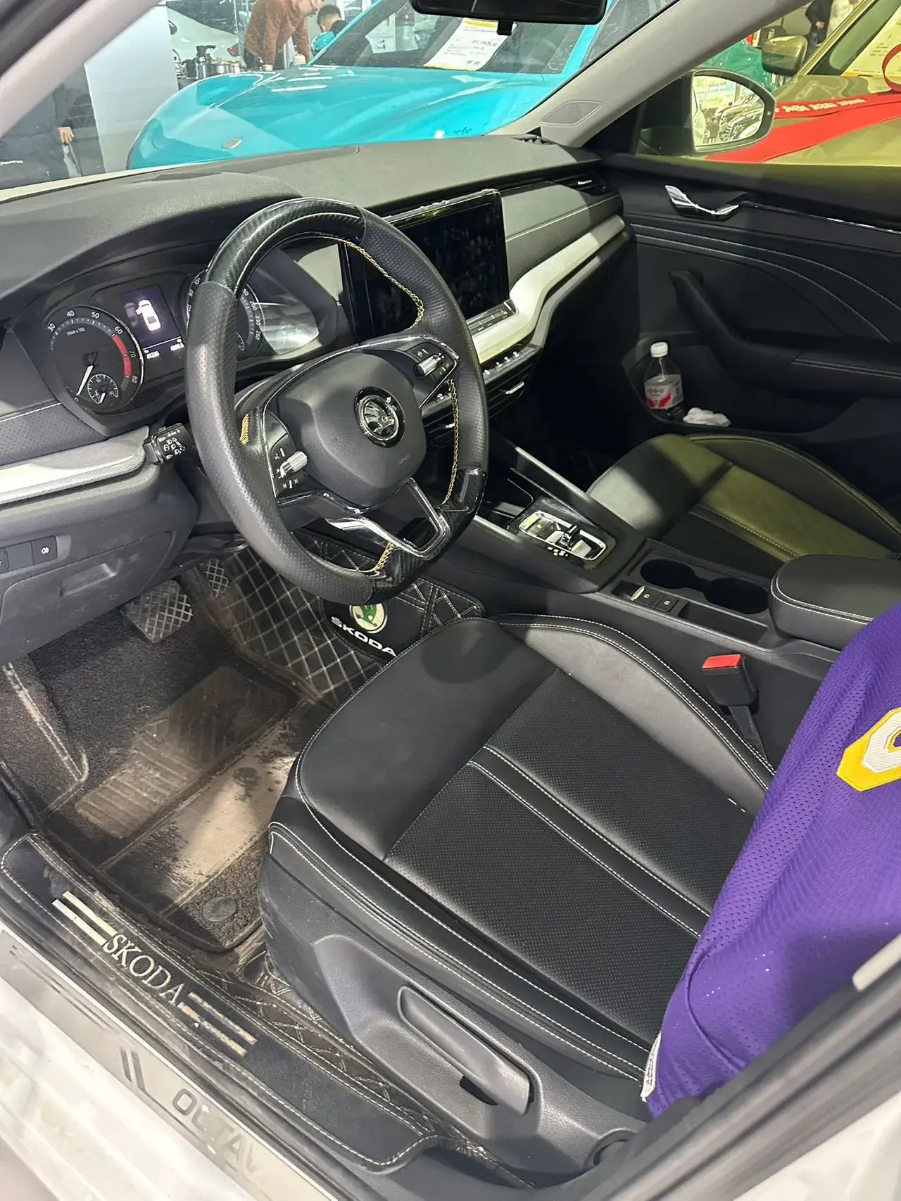 2021 SKODA OCTAVIA thumbnail 3