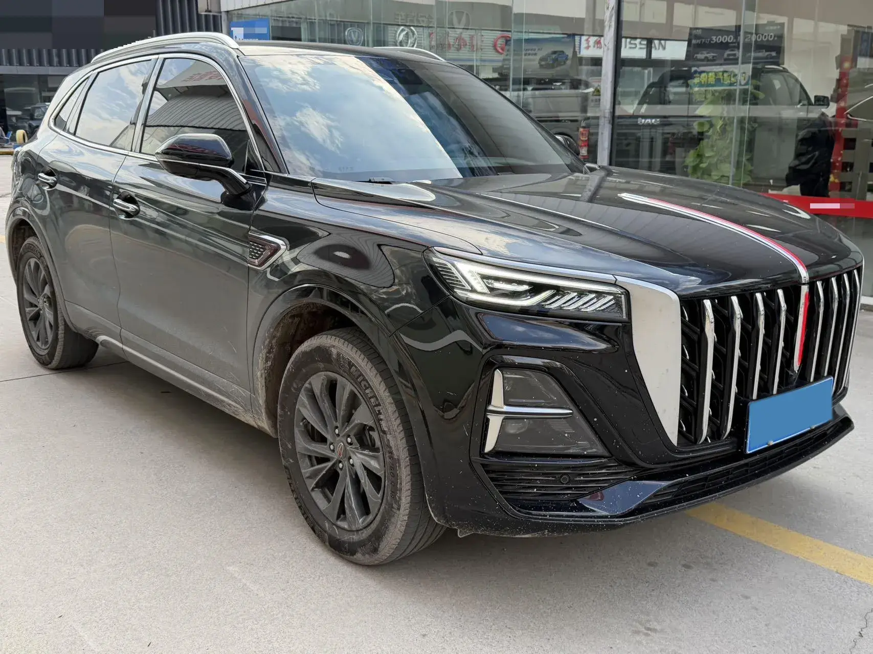 2023 HONGQI HS5 thumbnail 3