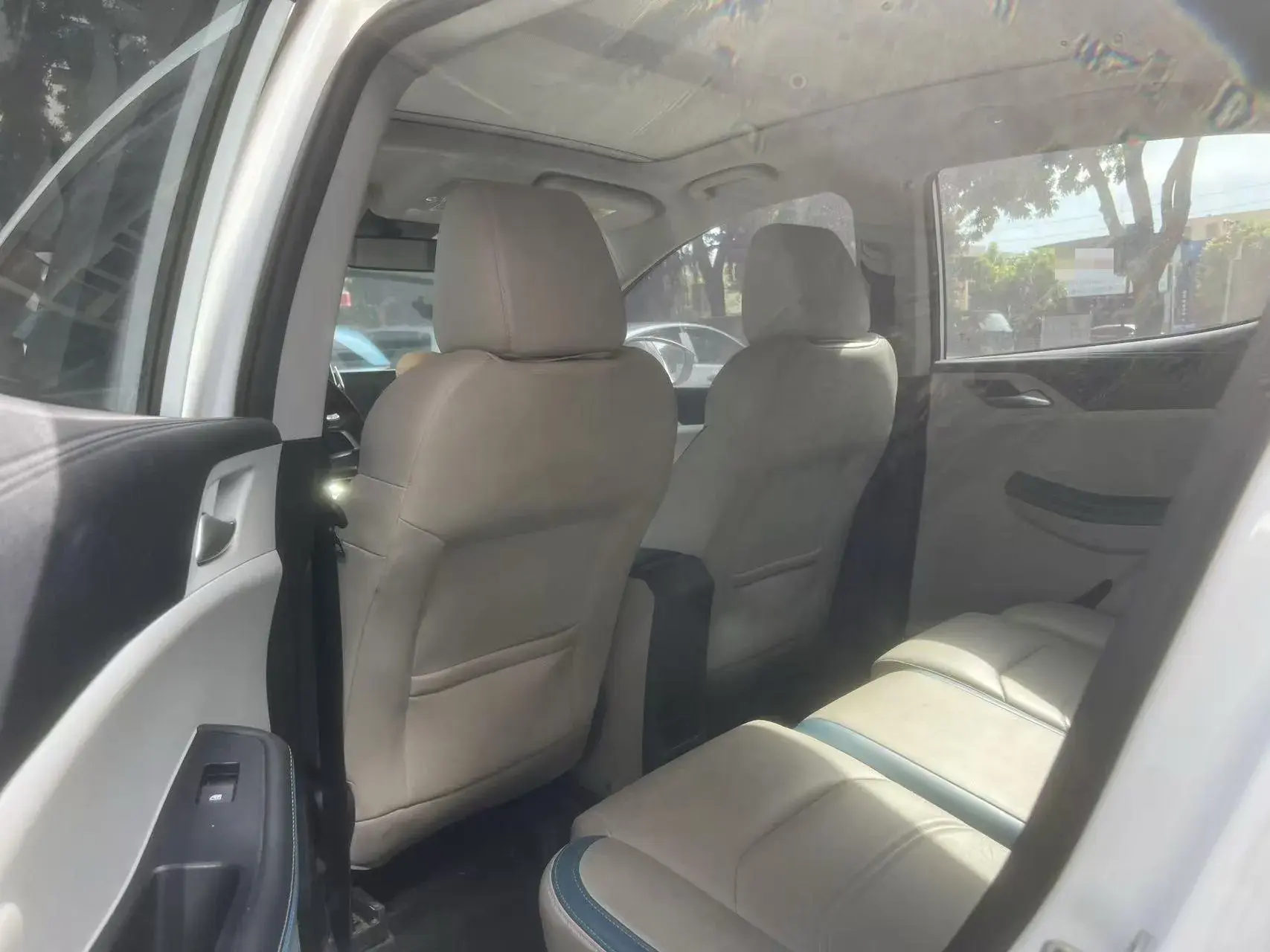 2023 BYD YUAN thumbnail 4